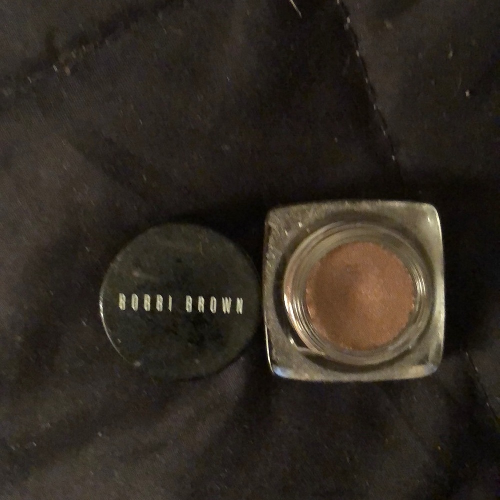 Bobbi Brown long wear cream shadow velvet plum new